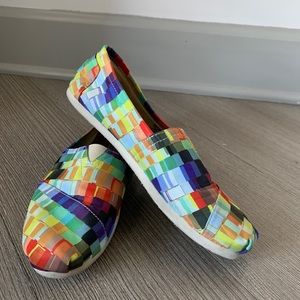 Multicolor Toms slides